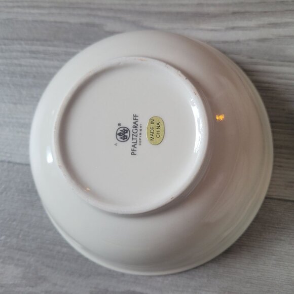 Pfaltzgraff Snow Villiage Snowman Bowls Set Of 3 Holiday Themed 6" Diameter Porc - Picture 3 of 5